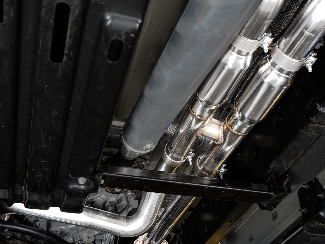 AWE 0FG EXHAUST SUITE FOR THE RAM 1500 TRX