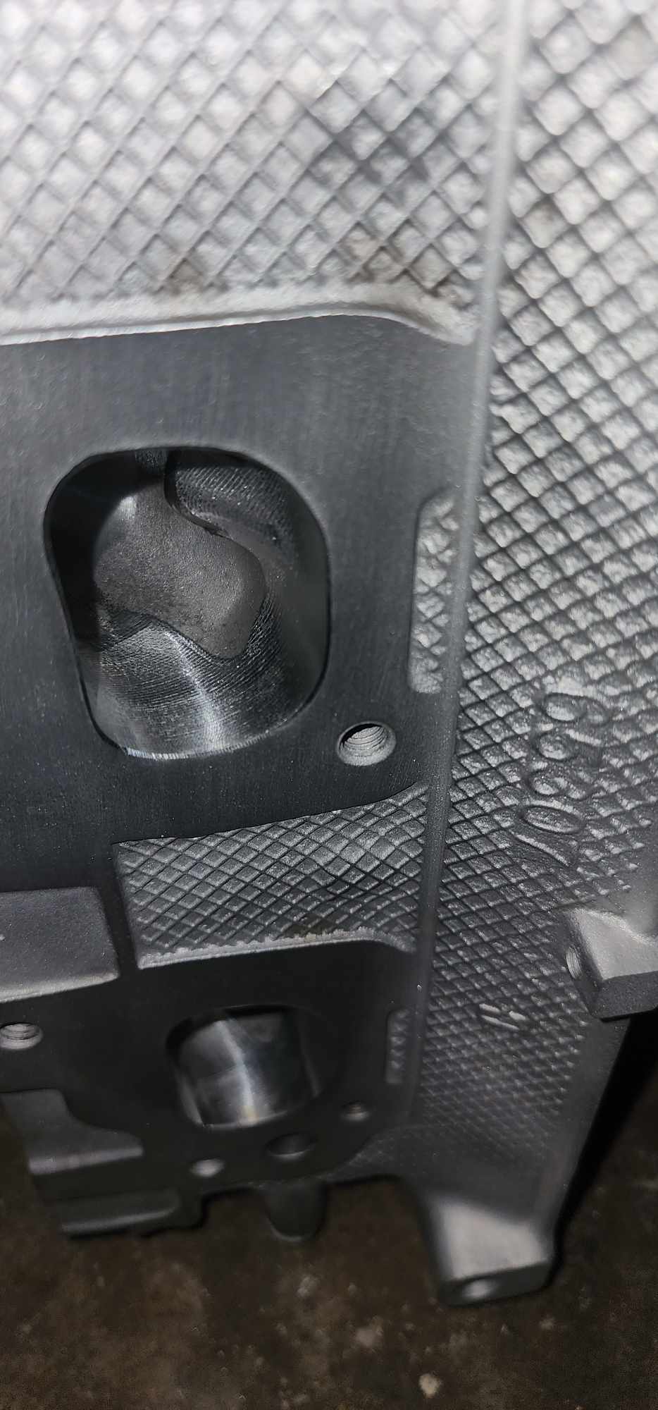 Eagle 5.7L HEMI Cylinder Head Porting Service (2009+)